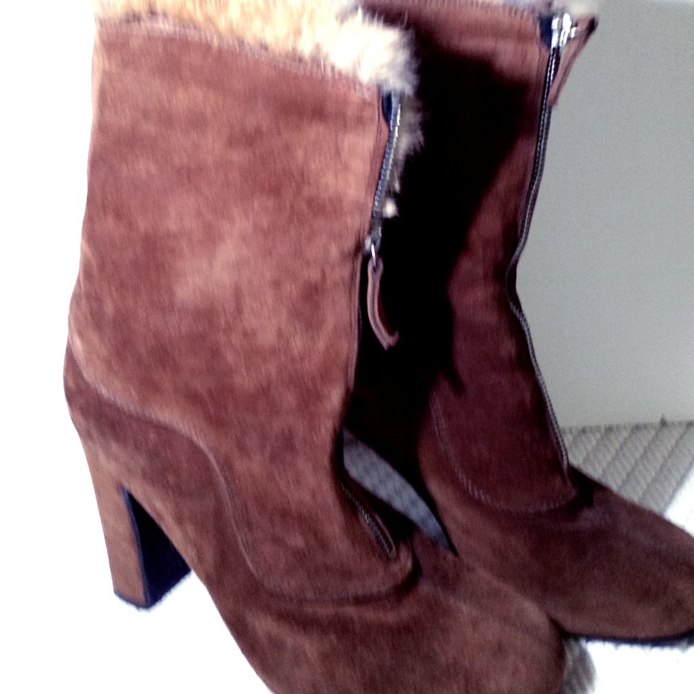 TAPEET FUR BOOTS